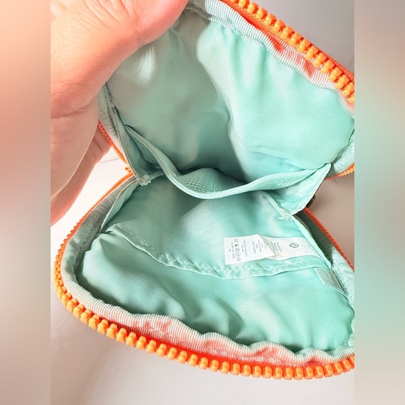 Lululemon Easy Access Crossbody Bag O/S (ATGN/TIDT) Orange Green - Picture 6 of 9